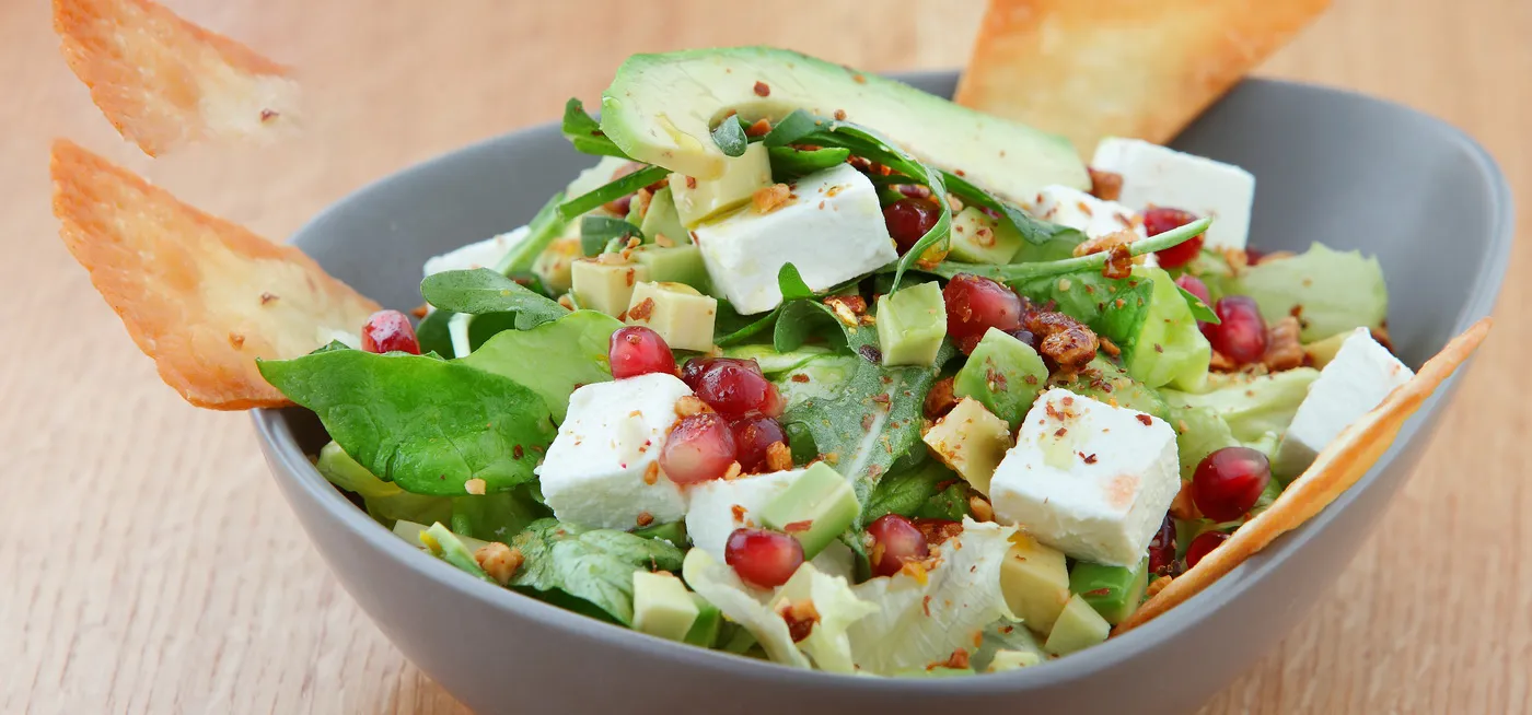 Profesionalna fotografija salate za restoran i online meni